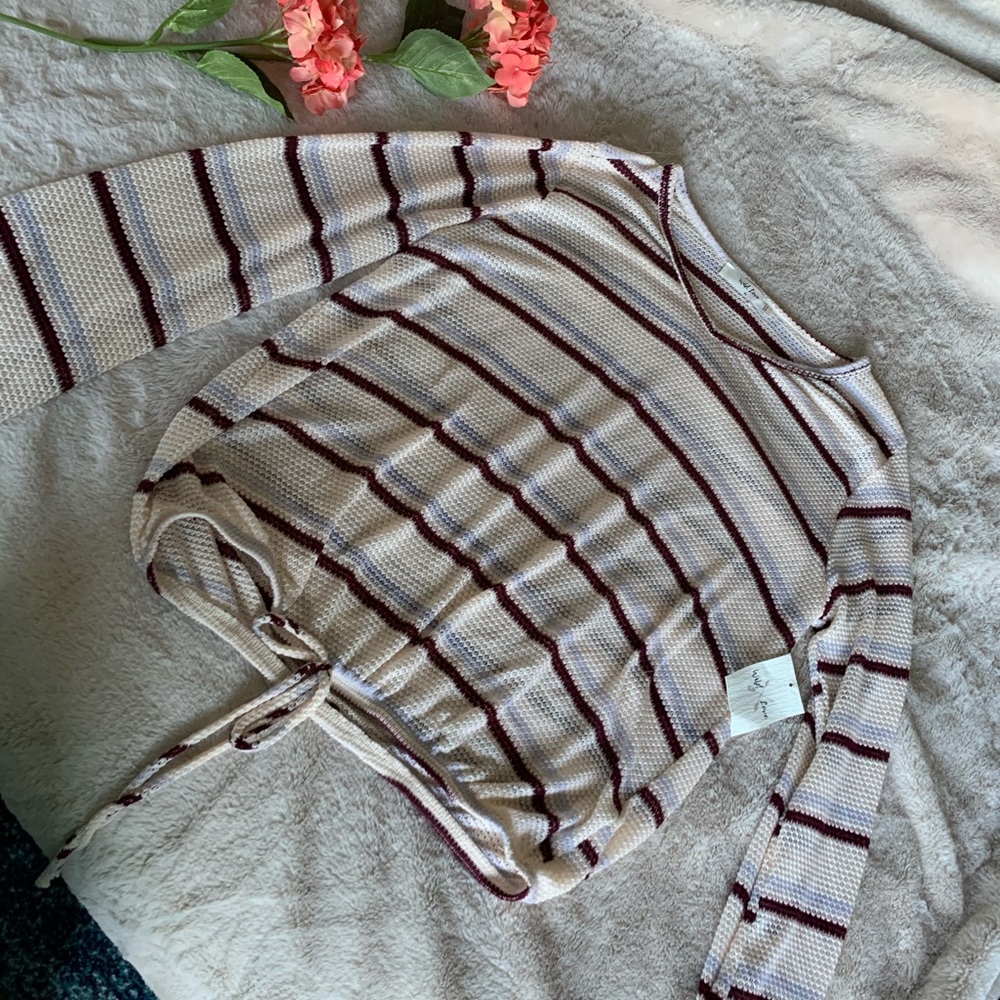 🦋 Wild love knit striped sweater